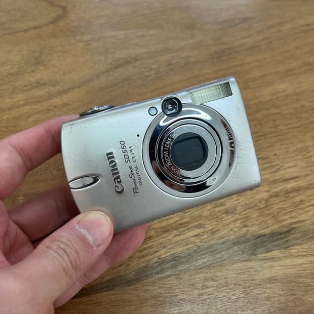 캐논 SD550 (ixus750)