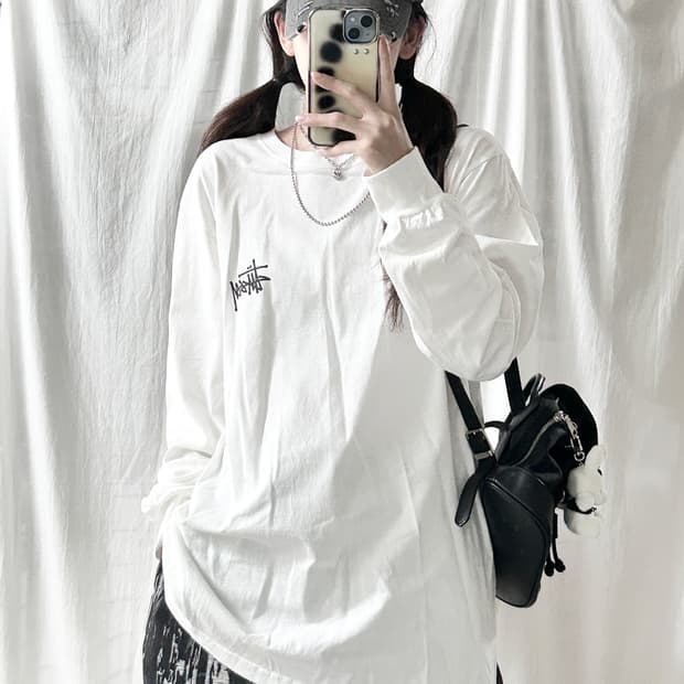 아디다스 자수로고 화이트 삼선 롱슬리브