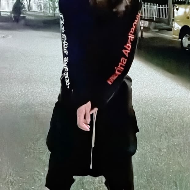크롬하츠 Mrina Abramovic Hoodie 