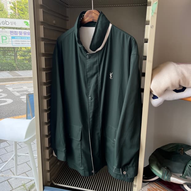 YSL 리버시블 폴리쉘 자켓