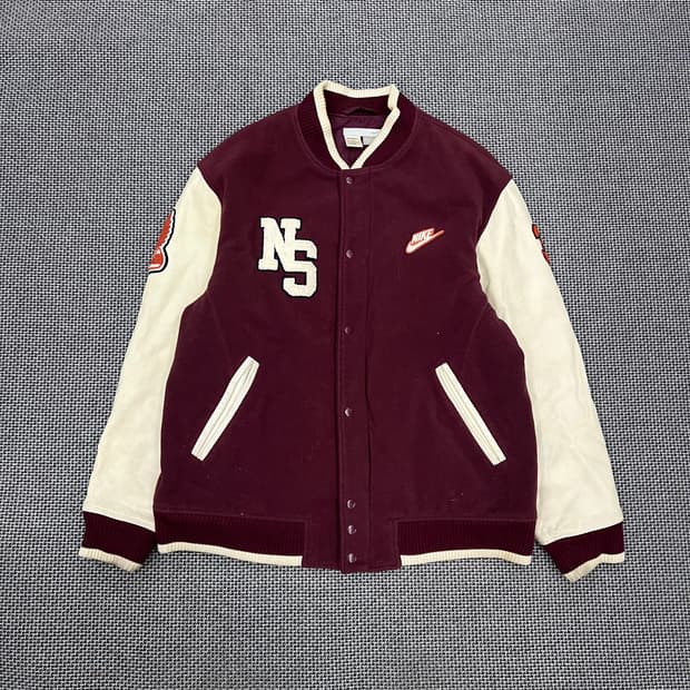 나이키 00s 버건디 바시티 자켓
