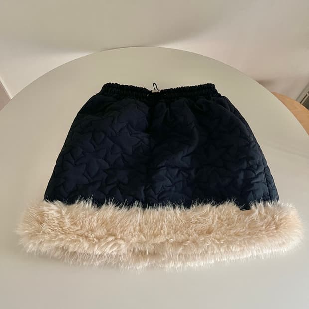 새상품. 리버시블 퍼/퀼팅 미니스커트 (브랜드: 포그던 fogdawn)