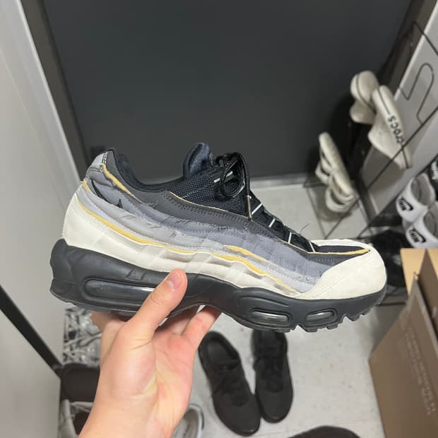 나이키 꼼데 에어맥스95 300