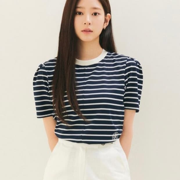 시티브리즈 스트라이프 티셔츠 (김민주 착용)