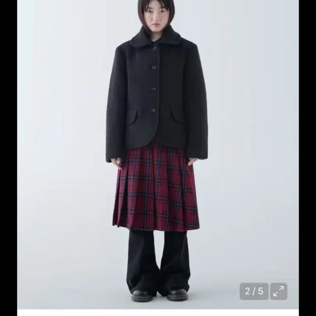 오헤시오 부클 하프 코트 블랙