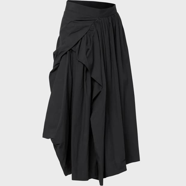 플레어업 어시메트리컬 드레이프 레이어드 롱 스커트 블랙 2사이즈