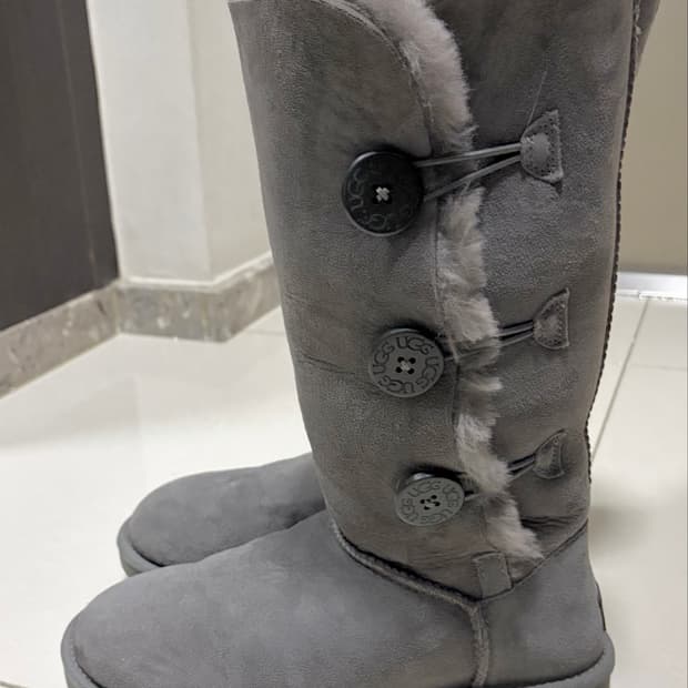 Ugg 어그 부츠 베일리버튼 그레이 250