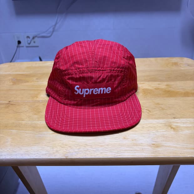 슈프림 SS18 콘트라스트 립스탑 캠프캡
