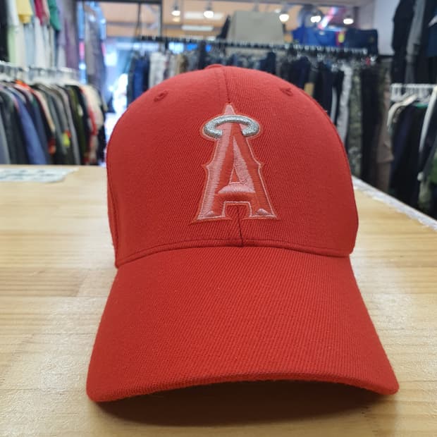 ​[XS-S] MLB LA 에인절스 플렉스핏 볼캡 (레드)