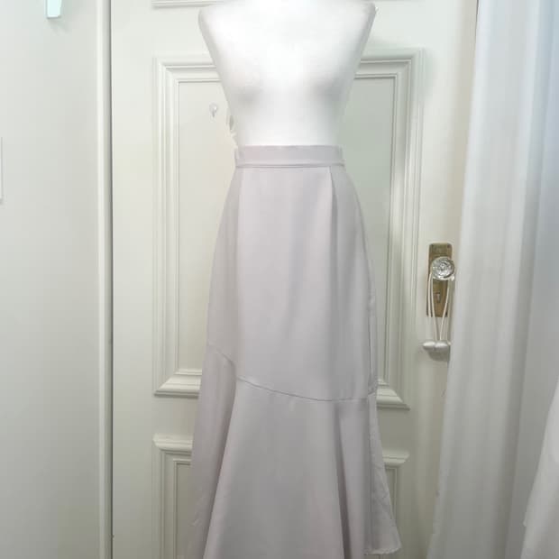 sheer pinkgray diagonal ruffle long skir