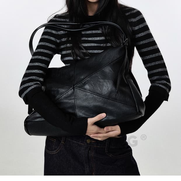 dearmykiko 디얼마이키코 빙봉 루빅스 큐브 숄더백