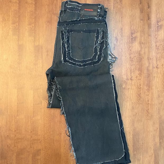 디젤 디스트로이드 스트레이트 팬츠