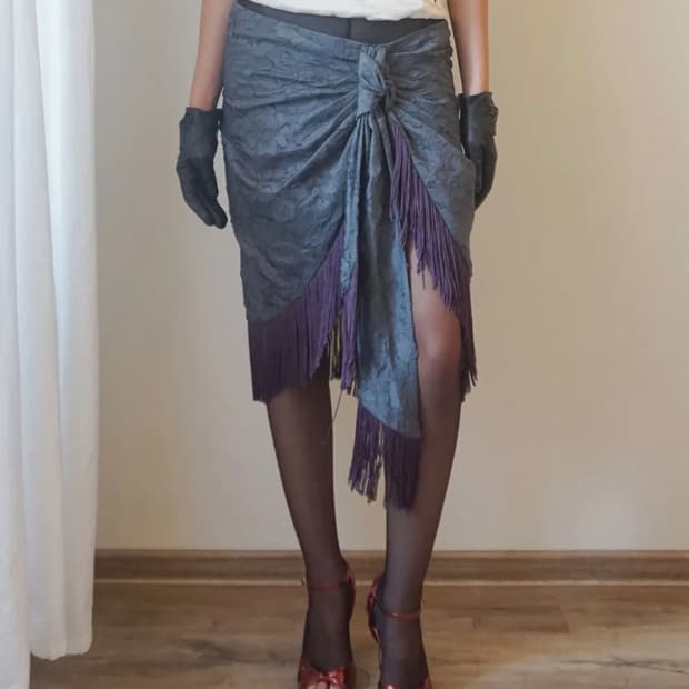 스컬프터 Fringe Tie Skirt Charcoal/Purple