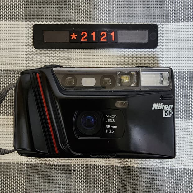 니콘 RD 필름카메라