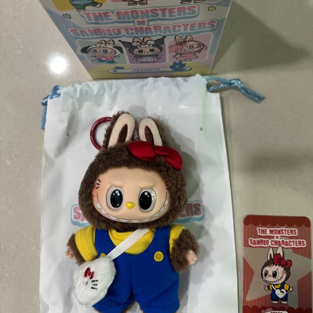 팝마트 산리오 라부부 시크릿 키티