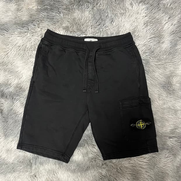 [24ss/Ssize] 스톤아일랜드 반바지