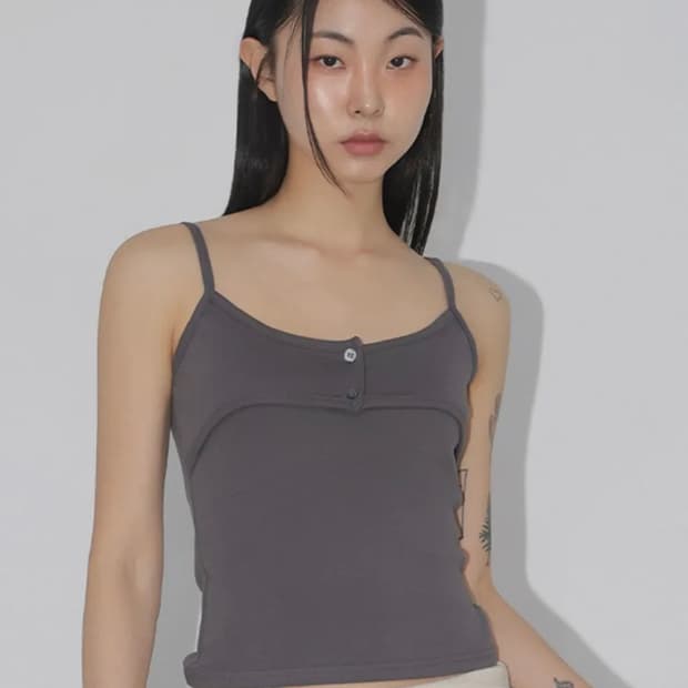 칙스 더블버튼 슬리브리스 차콜