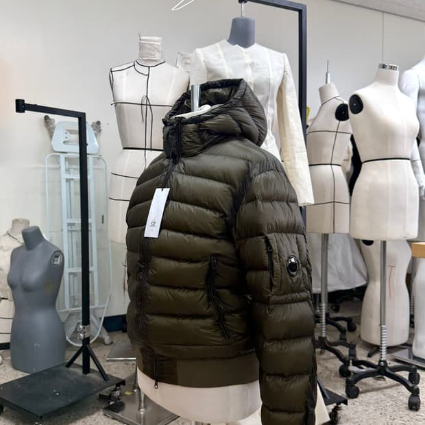 C.P. Company D.D. Shell 패딩 판매합니다