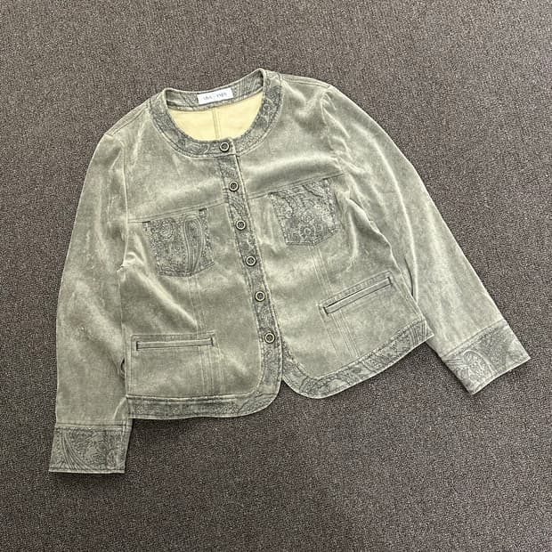 15)Japanese vintage 여성 벨벳 패턴 디테일 라운드넥 자켓