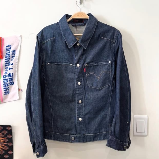 118. 리바이스 엔진 청자켓