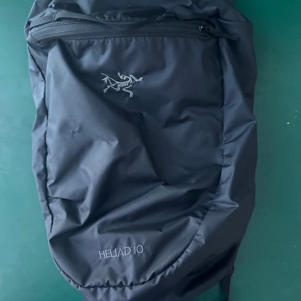 아크테릭스 헬리아드 10 블랙