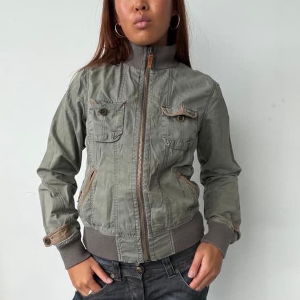 빈티지 카키 유틸리티 자켓