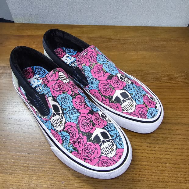 DC Trase Slip-On X Rose 스니커즈