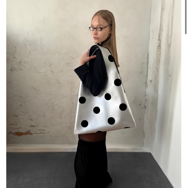 케미컬스포츠 도트빅백