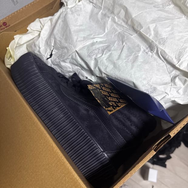 반스 스케이트 하이 리이슈 스웨이드