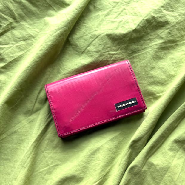 프라이탁 맥스 올핑크 지갑