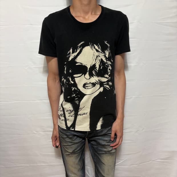 Diablo Femme Graphic Lip Print Tee