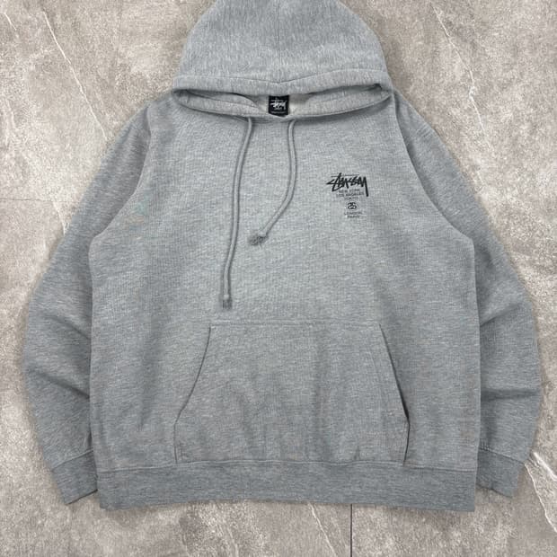 - Stussy World Tour Hoodie   표기 𝑆𝑖𝑧𝑒