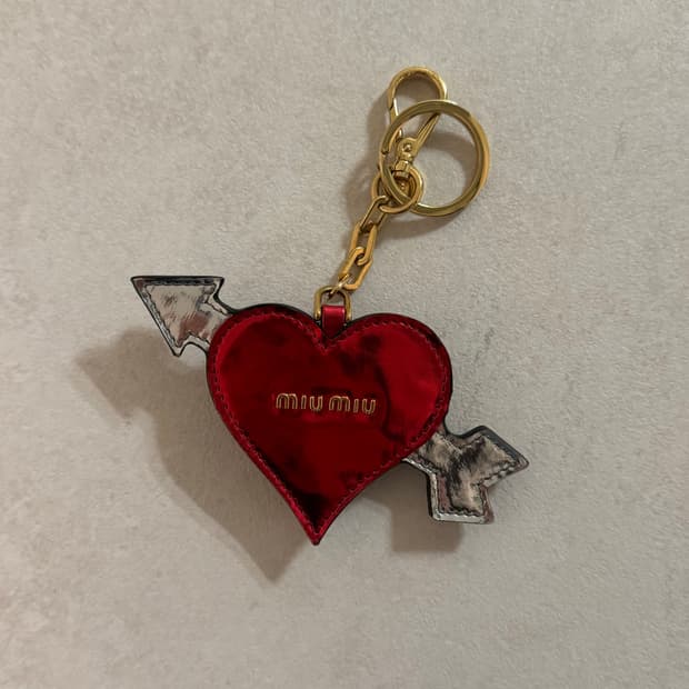 MiuMiu 하트 키링