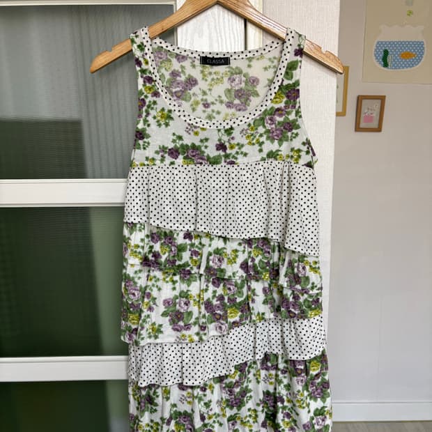 플라워 도트 캉캉 슬리브리스