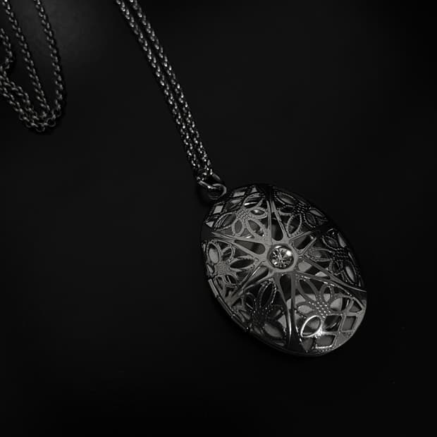 [ HYE MADE ] Silent Vault Necklace