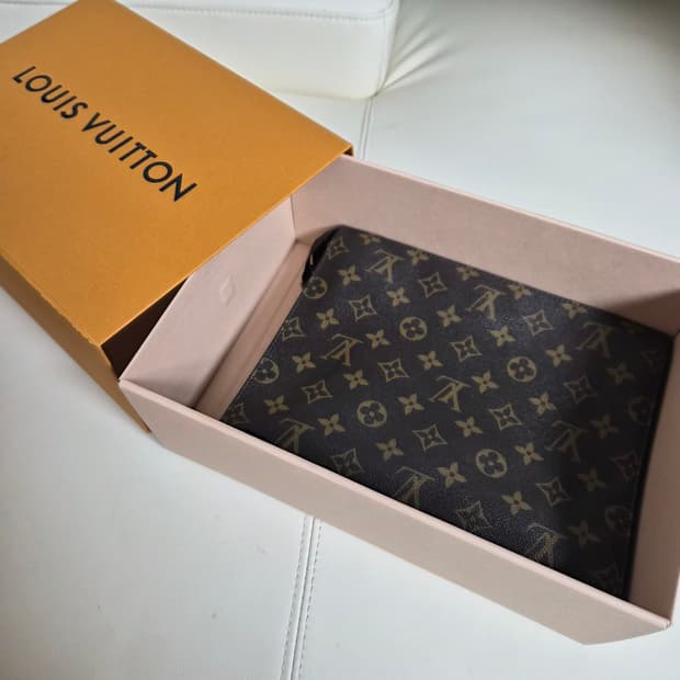 루이비통 정품 클러치 