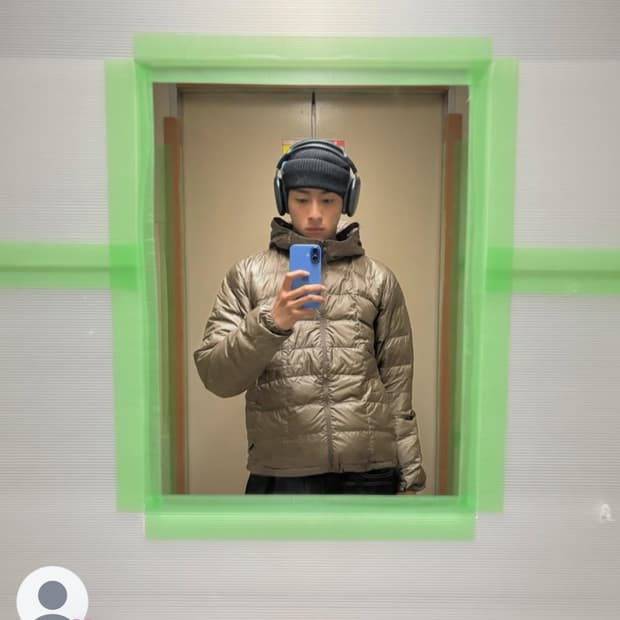 골드윈 퍼텍스 퀀텀 라이트 다운 후디 골드 m(3) 팝니다