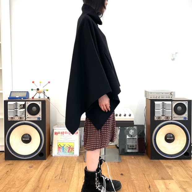 DKNY 헤비 울 판초