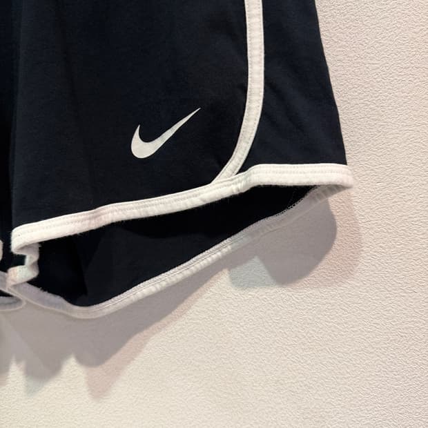 Nike Essential Cotton Dolphin Shorts