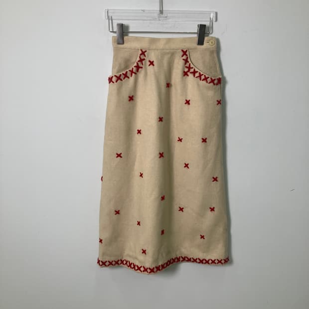 80's 이세이미야케 레드 스티치 울 스커트