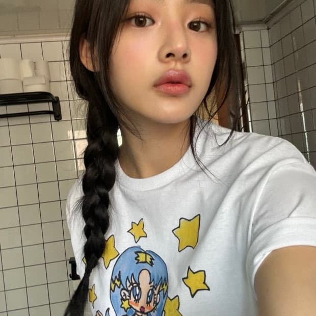 소울푸시캣 뉴진스 민지 반팔 m