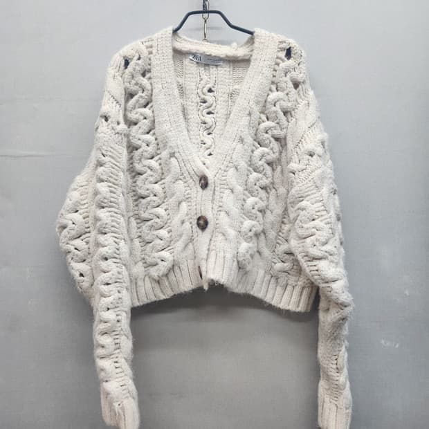 자라 ZARA 니트 크롭 가디건 2XL