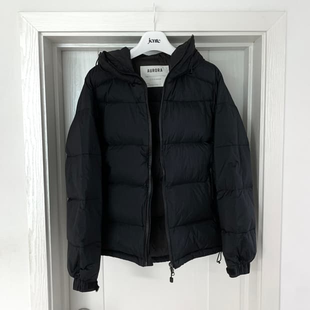 난가 Nanga 어반리서치 별주 오로라 다운 자켓