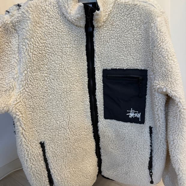 스투시 비너스 자카드 쉐르파 자켓