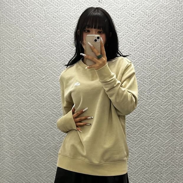 나이키 NSW 클럽 프렌치 테리 크루 오트밀 맨투맨 L C10854