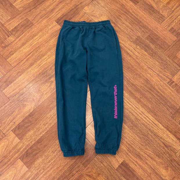 M(100) 디스이즈네버댓 디네댓 스웻 팬츠 