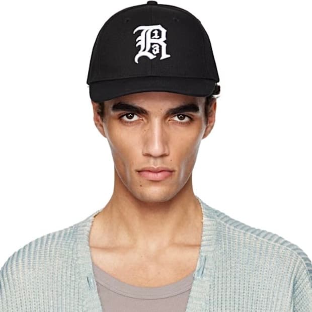 R13 알써틴 로고 볼캡 엠브로이드 코튼 볼캡 블랙