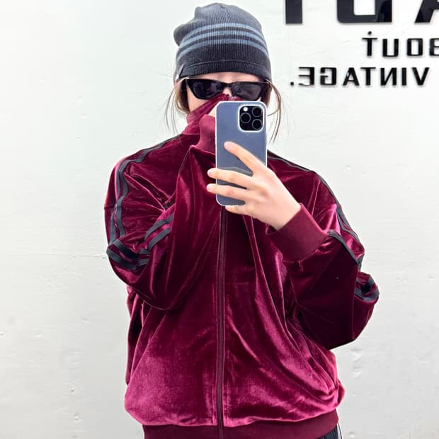 널디 벨벳 트랙 집업