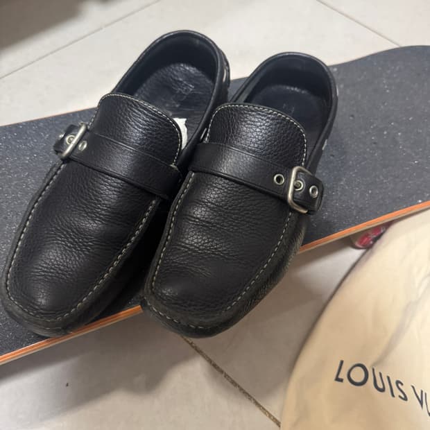 프라다 로퍼 구두