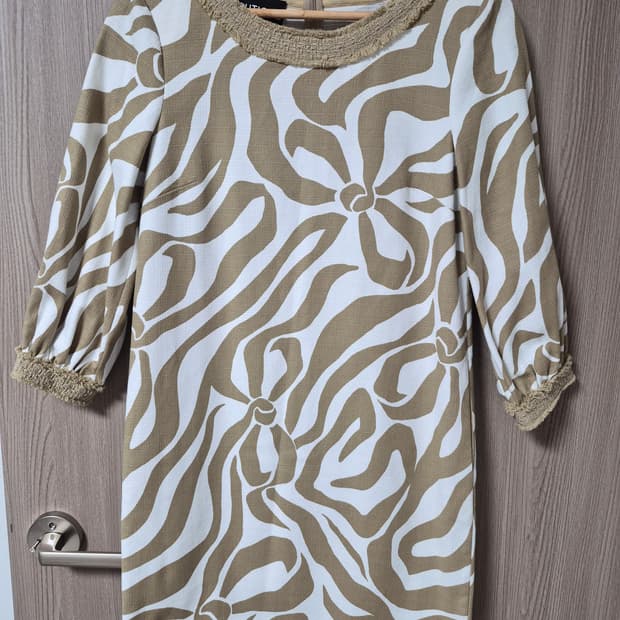 부띠크 모스키노 원피스 새상품 38 55추천